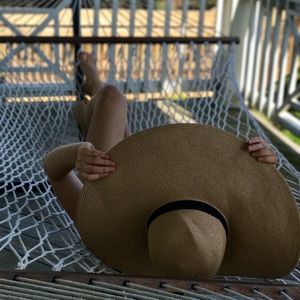 Meet your Posher, Karaline